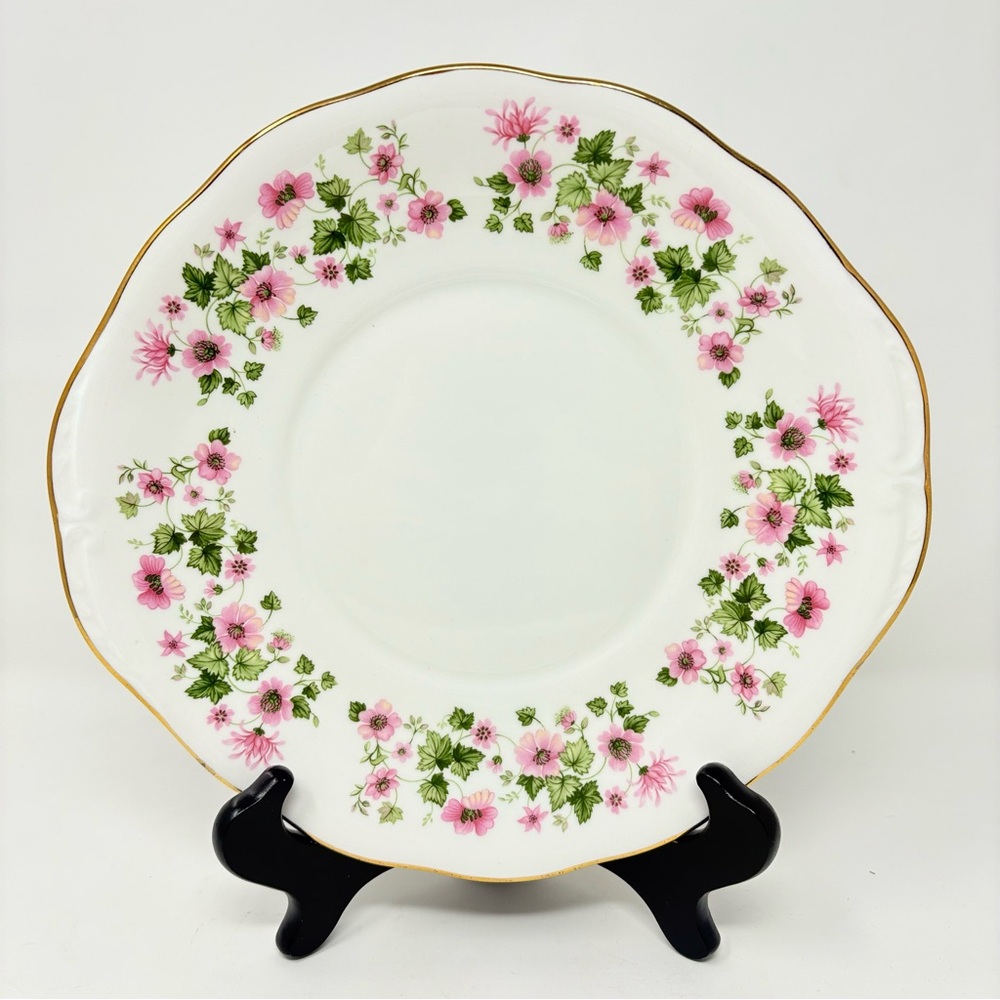 Queen Anne England Bone China Dinner Plate Cake Plate 10”